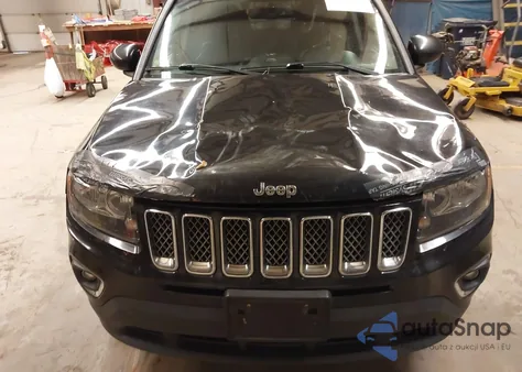 2017 Jeep Compass High Altitude 4X4 z USA, uszkodzony, nr VIN 1C4NJDEB5HD111300